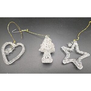 Vintage Lot of 3 Hand Blown Spun Glass Ornaments Tree, Star, Heart‎